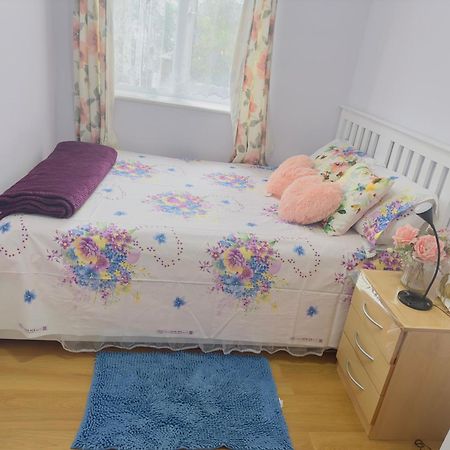 Sweet Home In Heart Of Barking Barking  Esterno foto